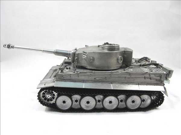 Mato/Clark 1/16 Tiger I 2.4Ghz(フルメタル・赤外線バトル